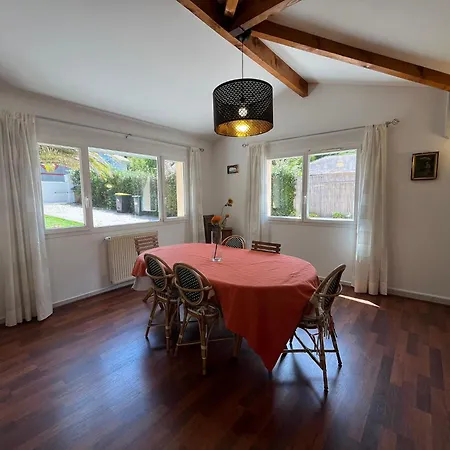 Belle Avec Jacuzzi, Parking, Climatisation, Jardin, Calme Biarritz