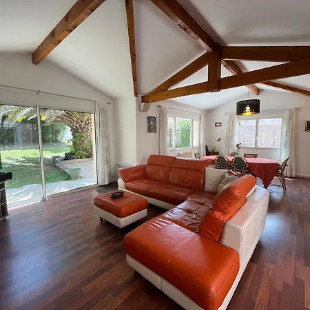 Belle Villa Avec Jacuzzi, Parking, Climatisation, Jardin, Calme Nyaraló Biarritz