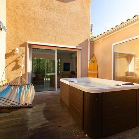 Belle Avec Jacuzzi, Parking, Climatisation, Jardin, Calme Ferienhaus Biarritz