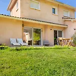 Belle Avec Jacuzzi, Parking, Climatisation, Jardin, Calme Holiday home *
