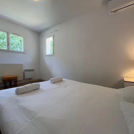 Belle Calme, Parking, Jardin, Climatisation *